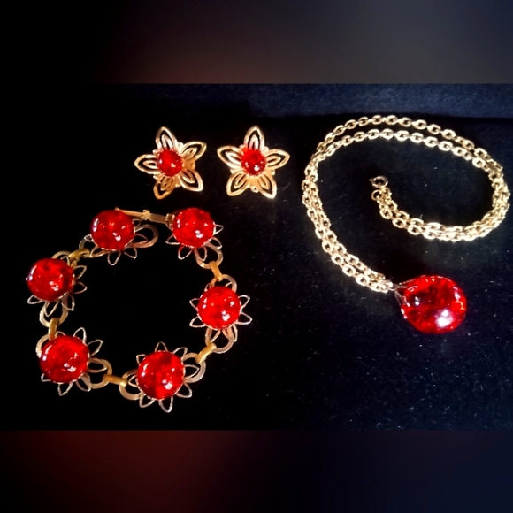 Vintage Red Glass Jewelry Set - Picture 1 of 1